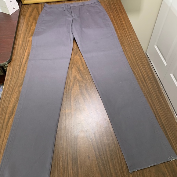 BRAND NEW: Epaulet Designer Rivet Chino - Picture 1 of 4
